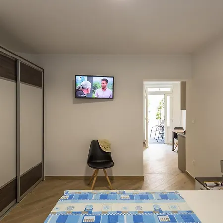 Studio Acoustic Apartment Makarska Exterior photo