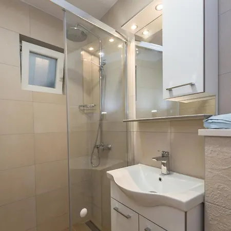 Studio Acoustic Apartment Makarska Exterior photo