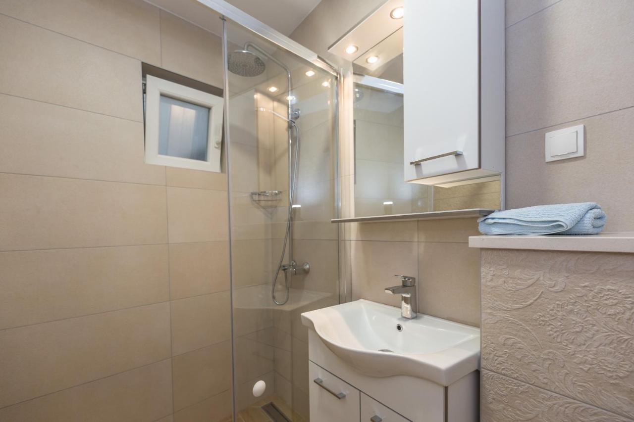 Studio Acoustic Apartment
